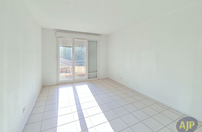 T3 MERIGNAC centre-balcons-Parking — photo 4