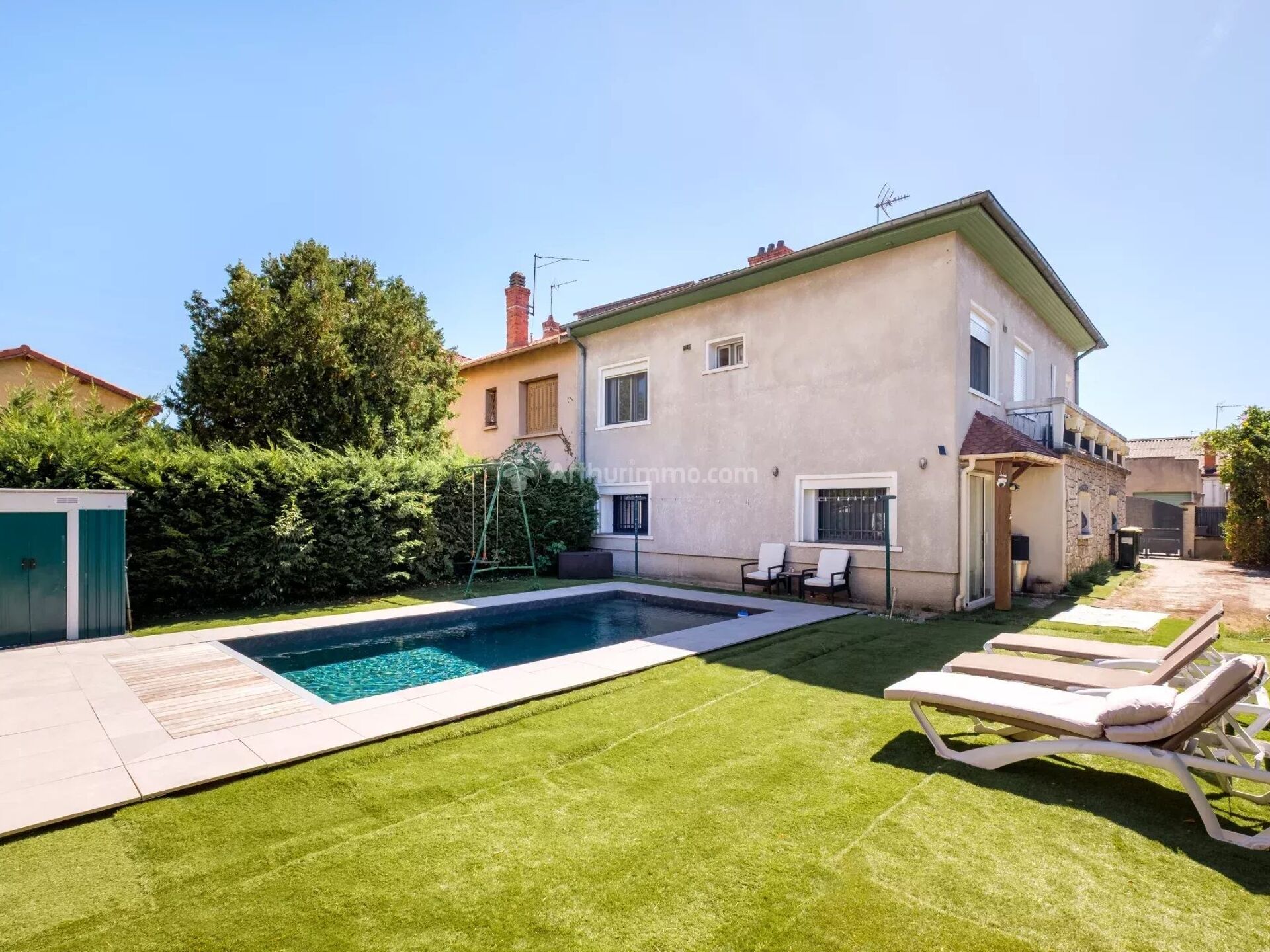 Maison 11 pièces 185 m² · à Villeurbanne · 185 m² · 790 000 €