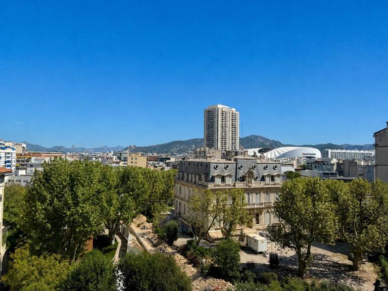 Exclusivité - Marseille 8ème - Carré d'or - Idéal investissement — photo 1