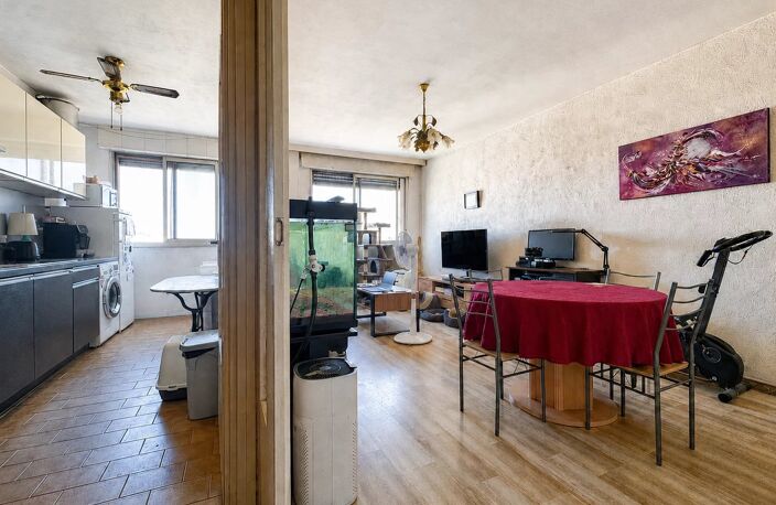 Exclusivité - Marseille 8ème - Carré d'or - Idéal investissement — photo 4