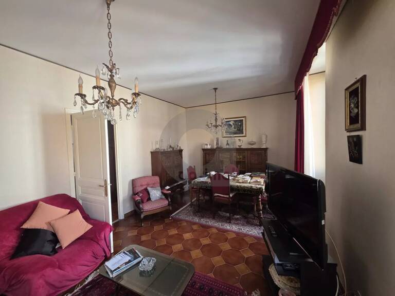 GRAND APPARTEMENT TROIS PIECES MENTON GARE ROUTIERE — photo 1