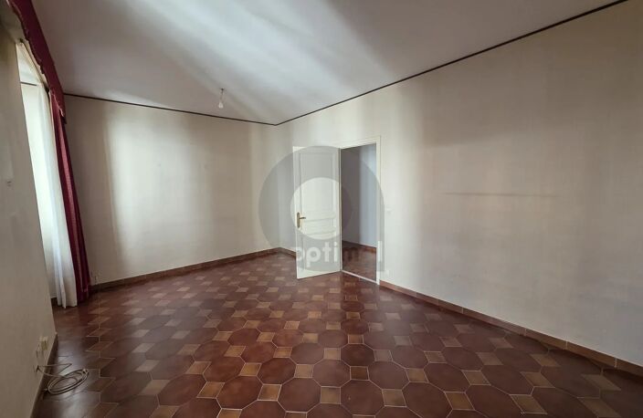GRAND APPARTEMENT TROIS PIECES MENTON GARE ROUTIERE — photo 2