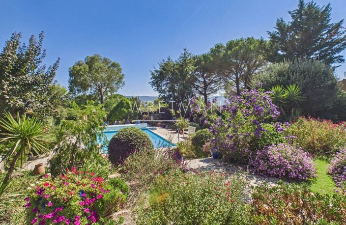 Villa plain-pied avec piscine dans domaine sécurisé - Seillans — photo 2