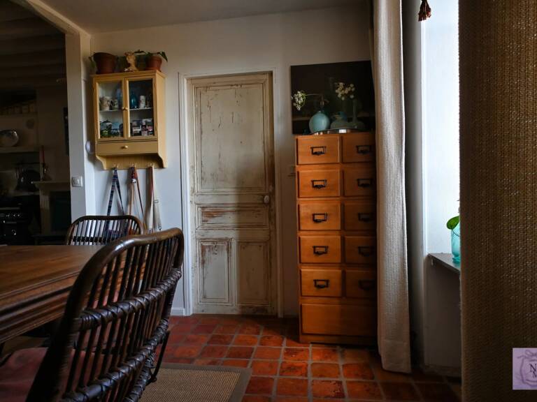 À vendre à Dun-sur-Grandry : Maison de charme avec atelier — photo 1