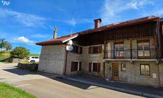 Maison 7 Pièces 200 m² à vendre à Les Hôpitaux-Vieux (25370)