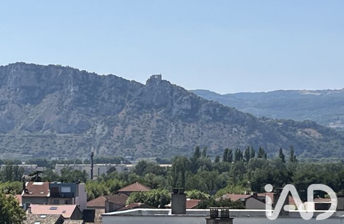 Vente Appartement 3 pièces — photo 2