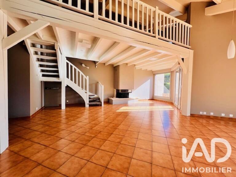 Vente Maison traditionnelle 7 pièces — photo 1