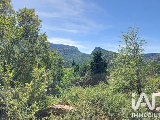 Vente Terrain à bâtir 1 592 m&sup2; — photo du bien