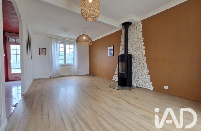 Vente Maison/villa 5 pièces — photo 2