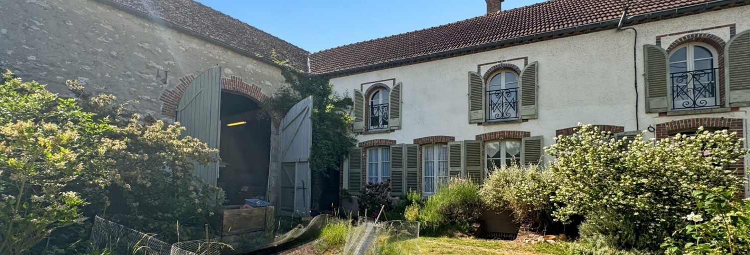 Maison 5 Pièces 126 m² à vendre à Les Ormes-sur-Voulzie (77134)