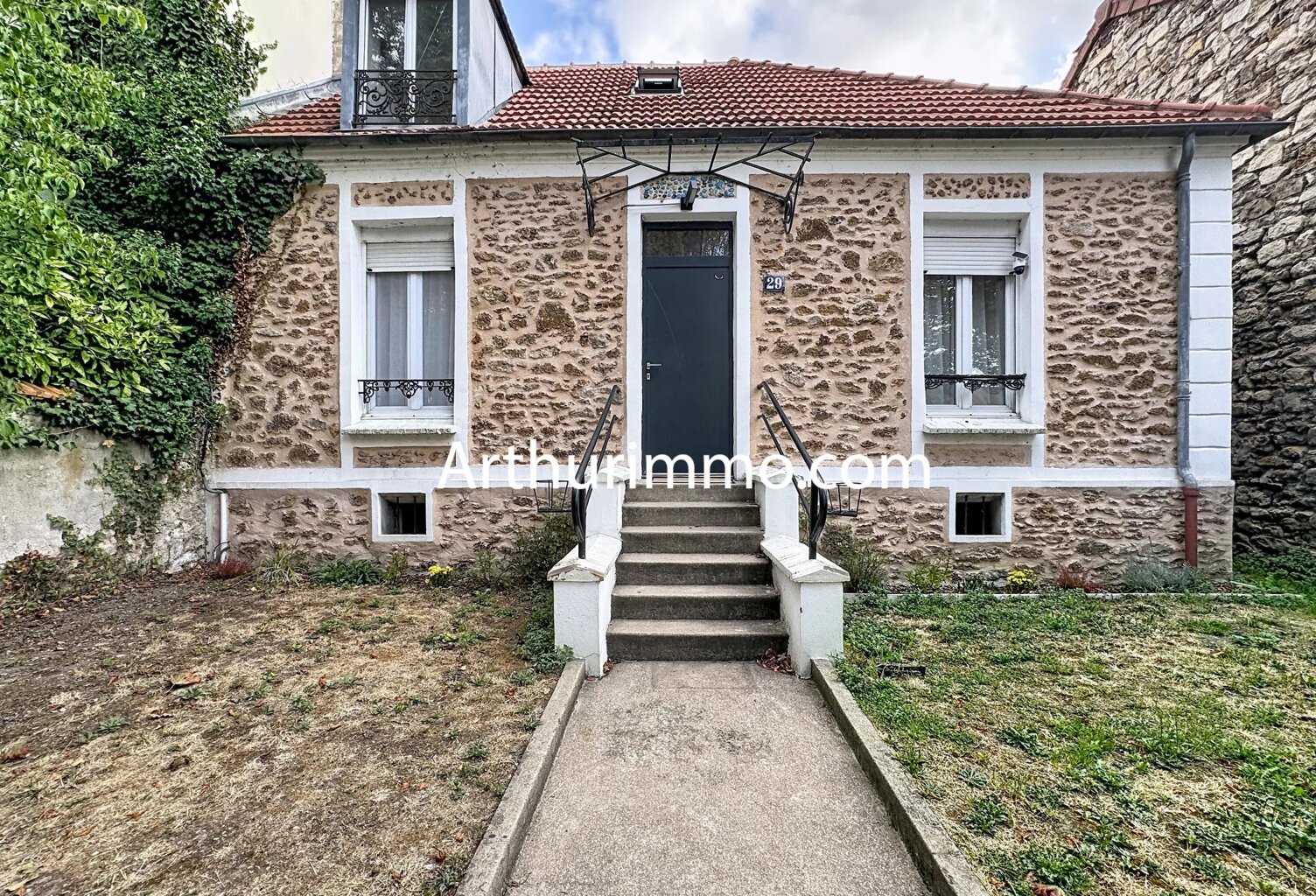 Belle meulière familiale avec jardin – Gondoles Sud, Choisy-le-Roi — photo 1