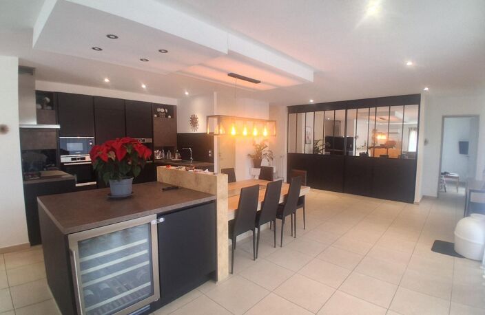 Villa contemporaine - 70 m² pièce de vie - 4 ch — photo 5