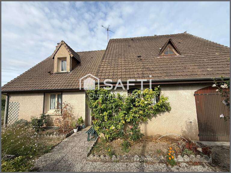 Idéalement située, en plein centre maison 4 chambres avec une vie de plain-pied — photo 1
