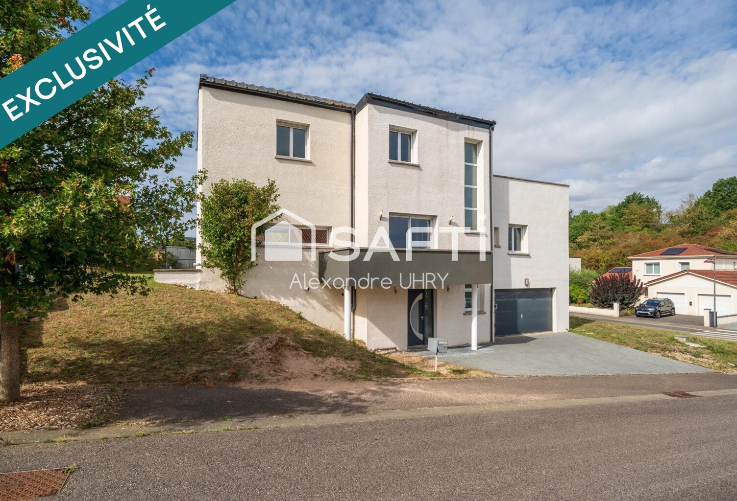 AXE A 31 ! Maison familiale de 2011 ! — photo 1