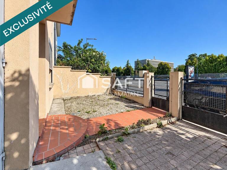 Toulouse  Proche universités, maison de 93 m² à rénover entièrement, offrant un fort potentiel pour une résidence principale ou un projet d'investissement locatif. — photo 1