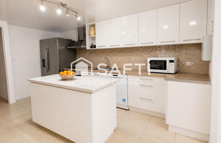 RARE - Maison 3 chambres à 300 m de la plage + Piscine + Panneaux solaires — photo 5