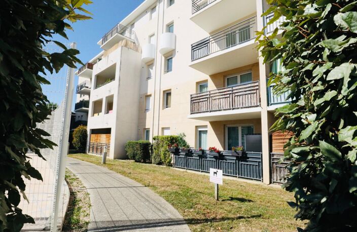 Appartement T4, 85m2,Terrasse, parking et Piscine! — photo 2