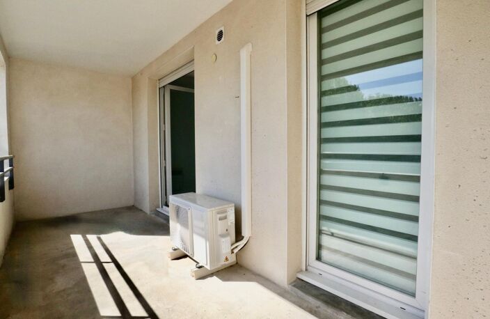 Appartement T4, 85m2,Terrasse, parking et Piscine! — photo 4