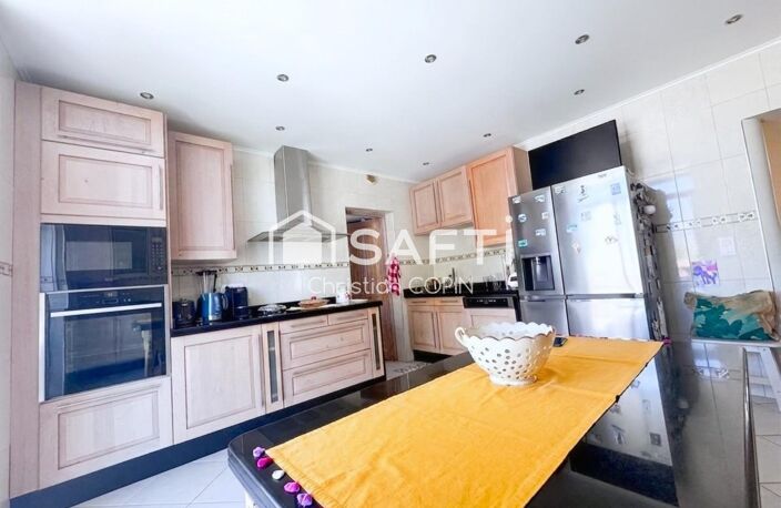 SUPERBE DUPLEX T7 DE 172 m2 NICHÉ AU DERNIER ÉTAGE — photo 3