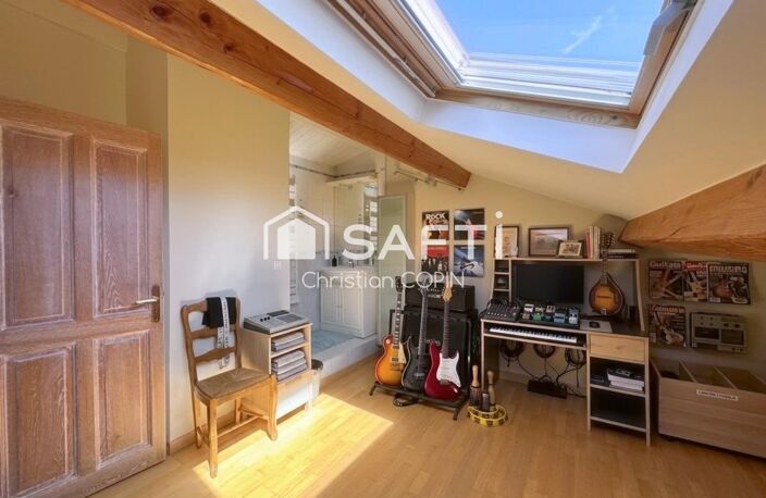 SUPERBE DUPLEX T7 DE 172 m2 NICHÉ AU DERNIER ÉTAGE — photo 4