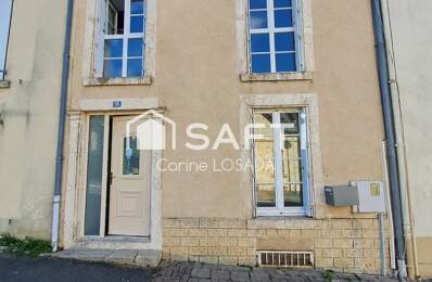 Maison avec 2 chambres et garage — photo du bien