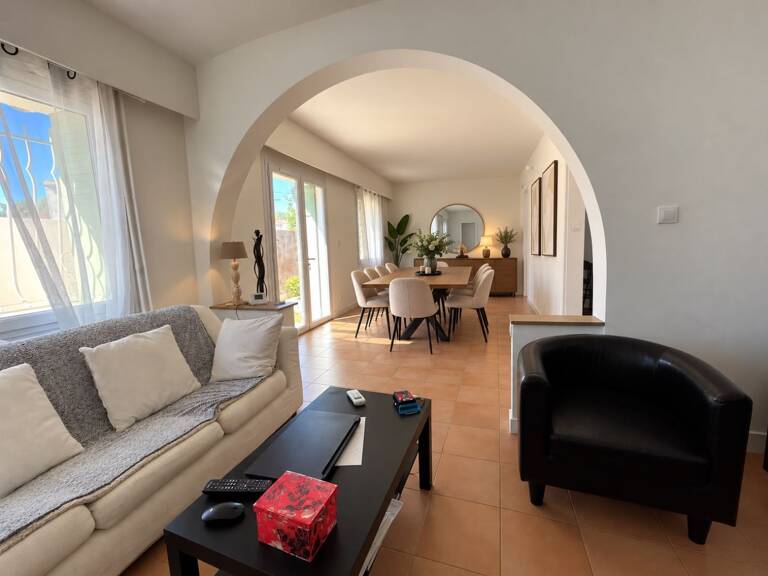 Maison T6 avec garage — photo 1