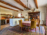 A VENDRE DOMAINE PROVENÇAL D'EXCEPTION À SAINT-VICTORET 1373 — photo 4