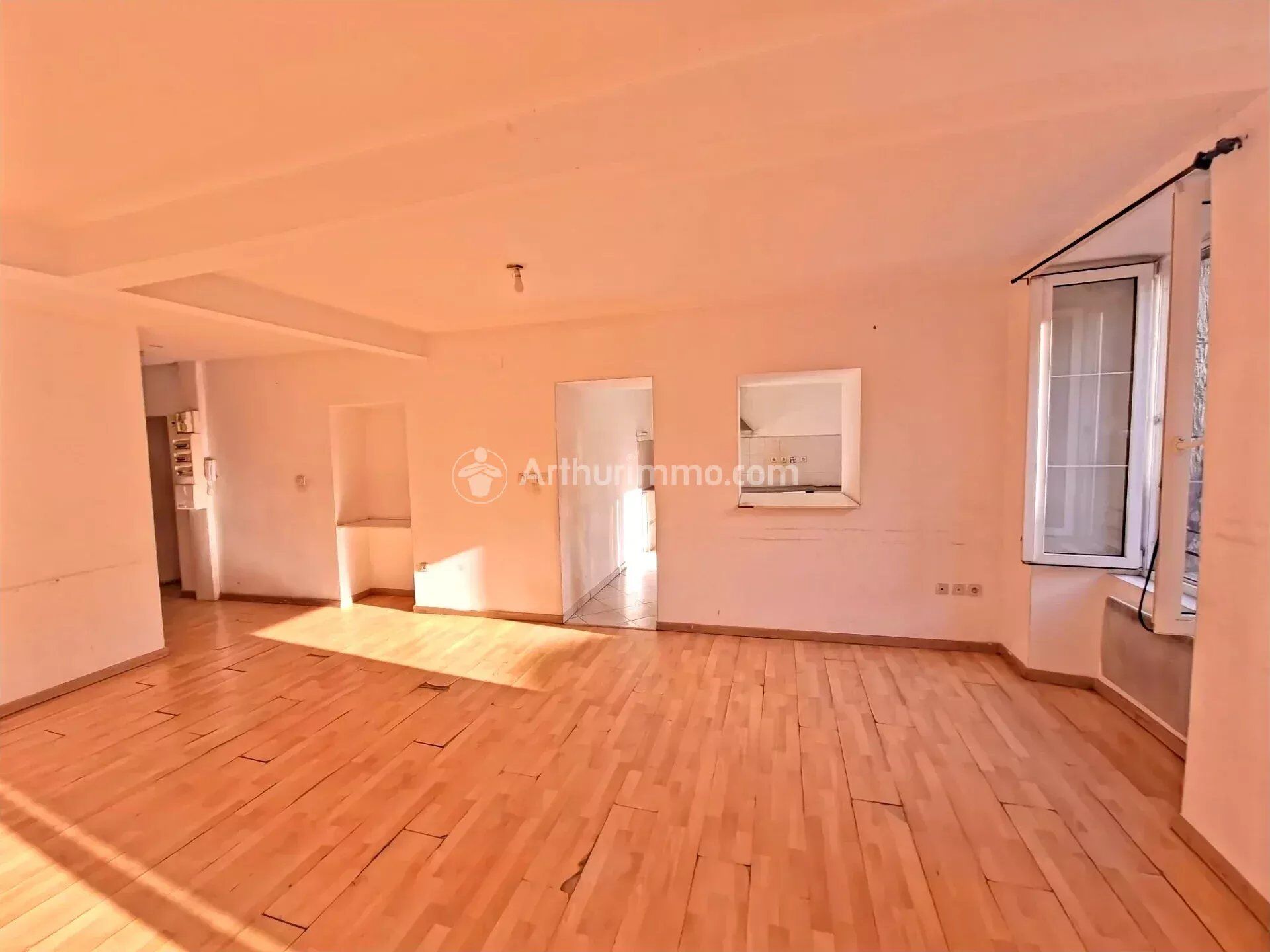 Appartement 4 pièces 74 m² · à Mazamet · 74 m² · 62 000 €