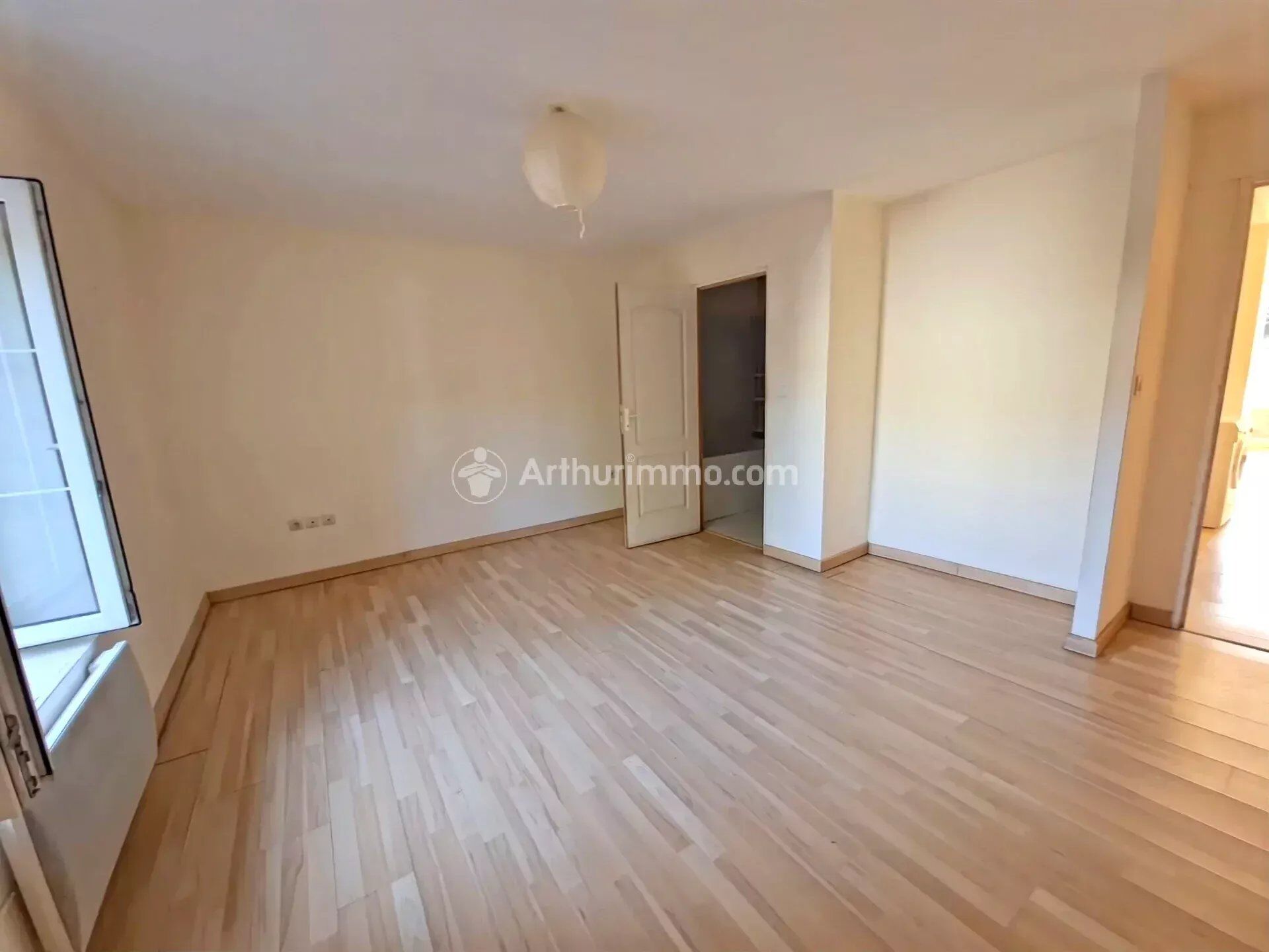 Appartement 3 pièces 54 m² · à Mazamet · 54 m² · 49 000 €