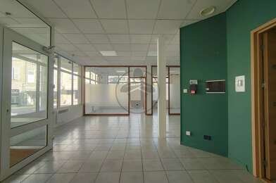 Commerce 4 pièces 99000 €