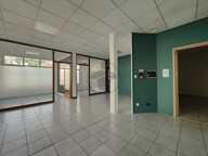 Local commercial — photo 2