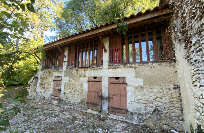 LONGÈRE DE CHARME À RÉNOVER - GRANGE + DÉPENDANCES - 1000 M2 — photo 2