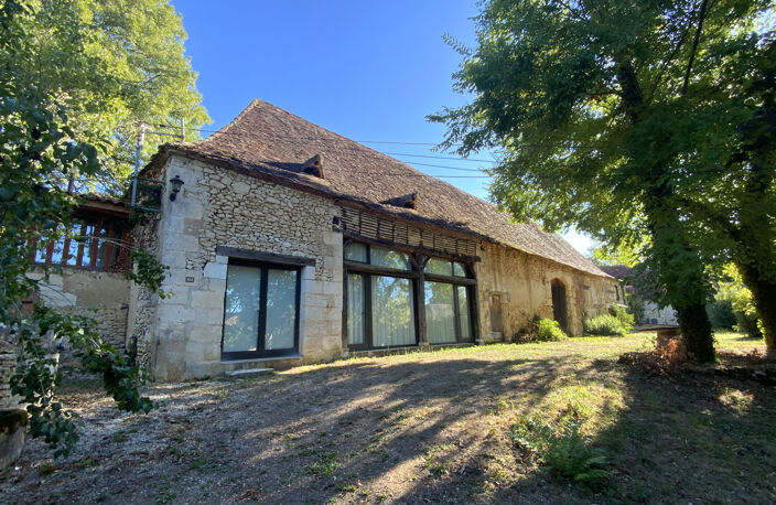 LONGÈRE DE CHARME À RÉNOVER - GRANGE + DÉPENDANCES - 1000 M2 — photo 4