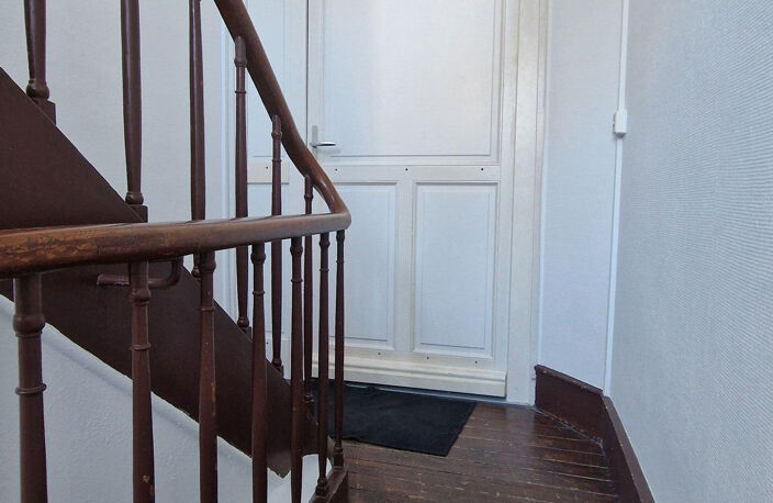 Appartement - 109m² - Laon — photo 2