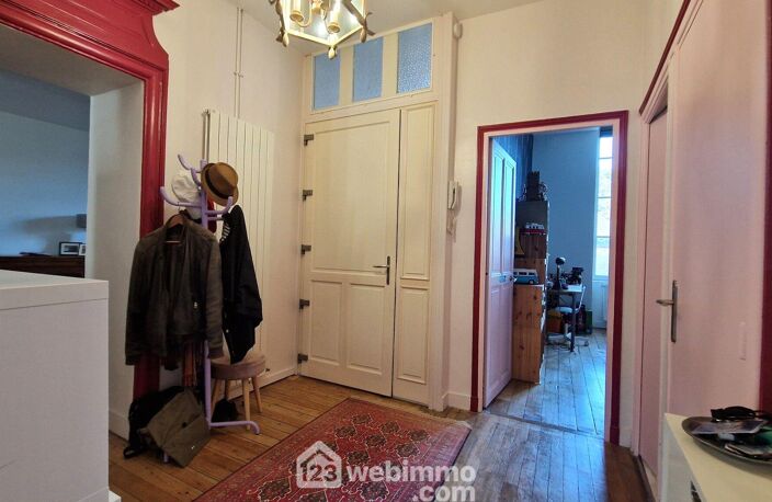 Appartement - 109m² - Laon — photo 3