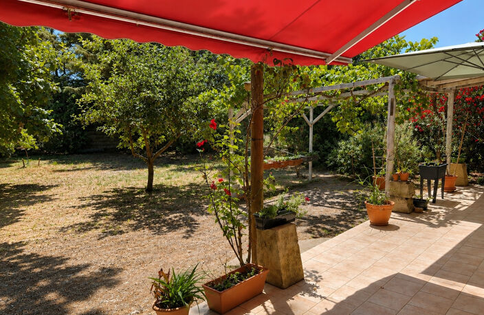 Lunel-Viel - PROPRIÉTÉ DE CHARME SUR PRÈS DE 1,5 HECTARES — photo 3