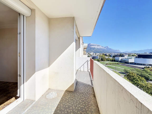 Isère (38) - A Vendre GRENOBLE - Appartement dernier étage T — photo du bien