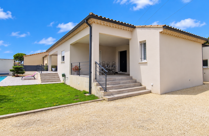 villa-lapalud-84840-piscine-138,50m2habitables-plainpied — photo 2