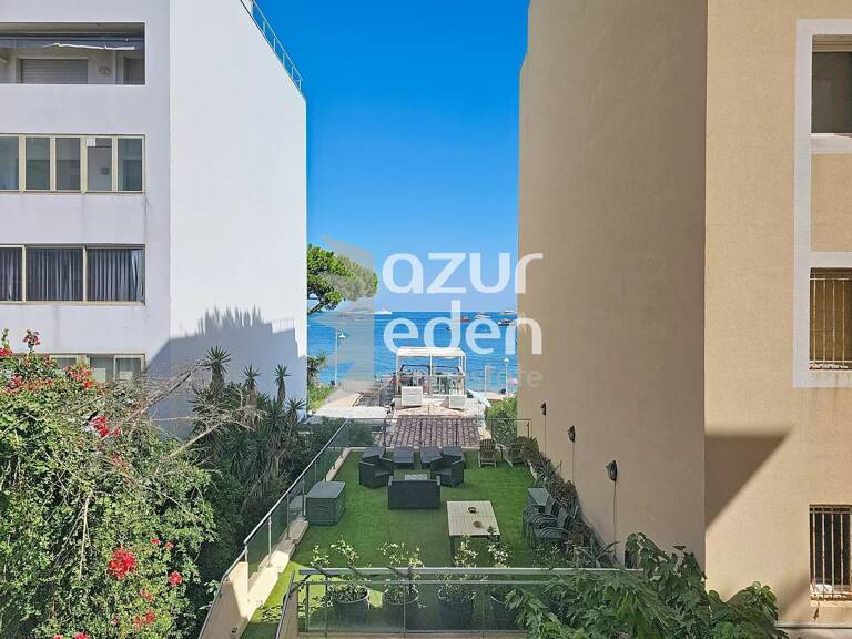 Vente T2 – Cannes Palm Beach - Accès direct plage — photo 1