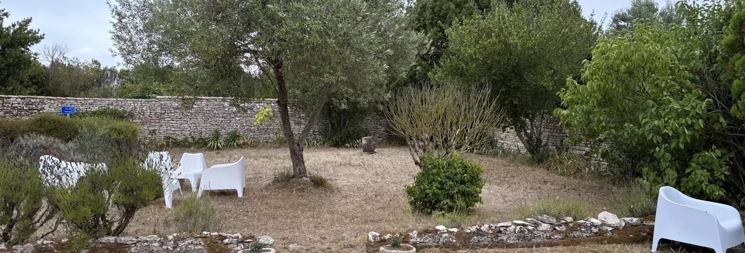 Maison 1 Pièce  m² à vendre à Le Bois-Plage-en-Ré (17580)