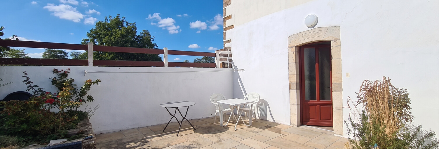 Appartement 2 Pièces 41 m² à louer à Luxe-Sumberraute (64120)