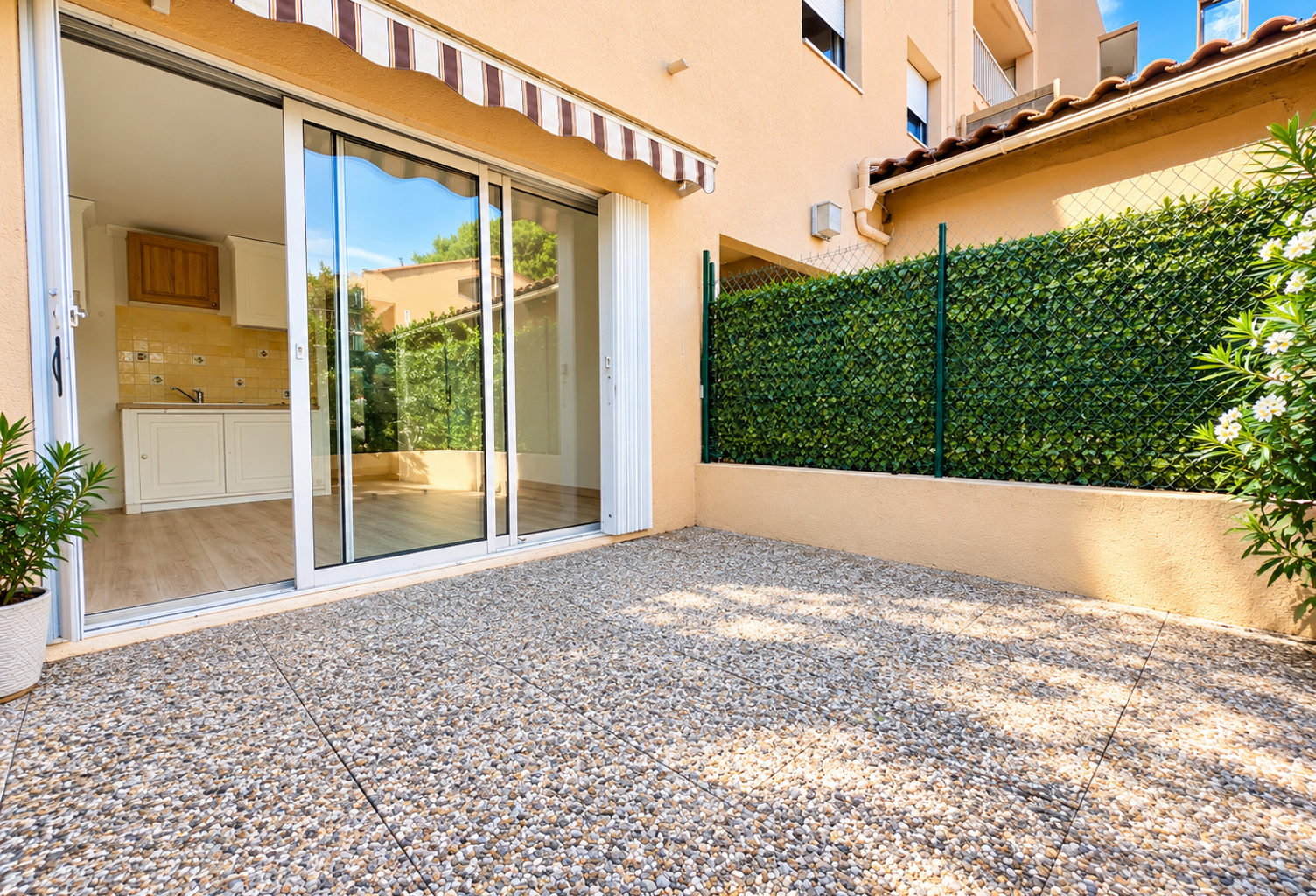 Appartement T2 avec terrasse — photo 1