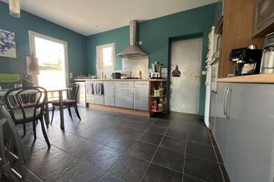 Maison 5 pièces 2000 €