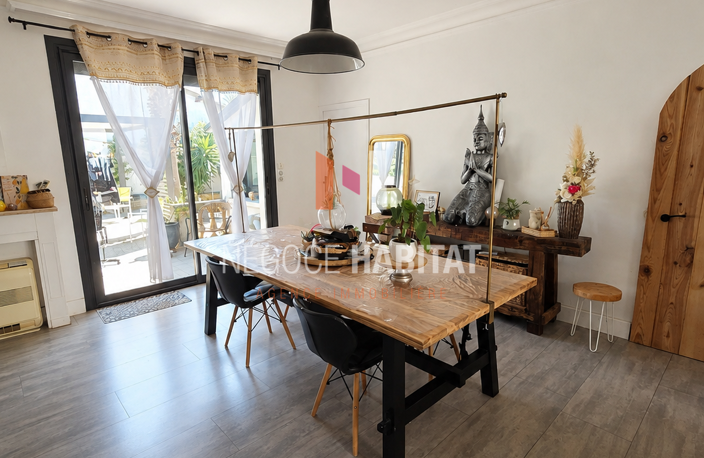 Ensemble immobilier 350 m2   Maison + 5 logements   Mauguio — photo 2