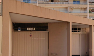 Garage  12 m² à louer à Hyères (83400)