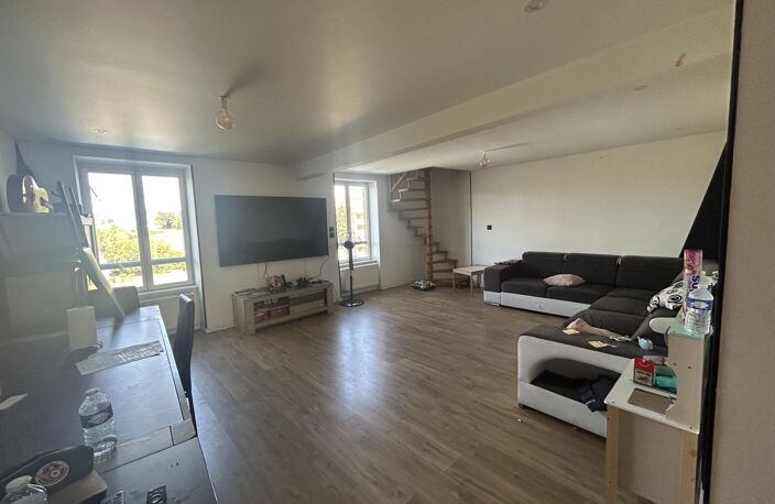 Vente maison 10 pièces 239 m² Thizy-les-Bourgs (69240) — photo 4