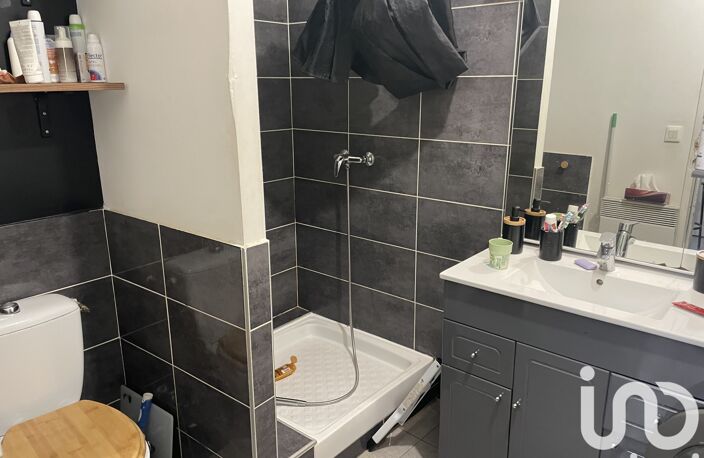 Vente Immeuble 180 m&sup2; — photo 2