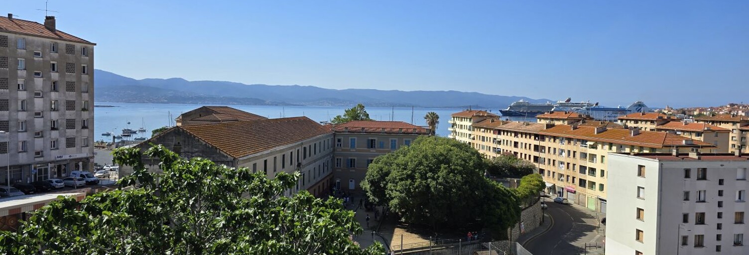 Appartement 3 Pièces 55 m² à louer à Ajaccio (20090)