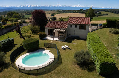 Maison avec vue sur les Pyrénées, piscine et 3 000 m² de terrain, à 5 min de Vic-Fezensac — photo du bien