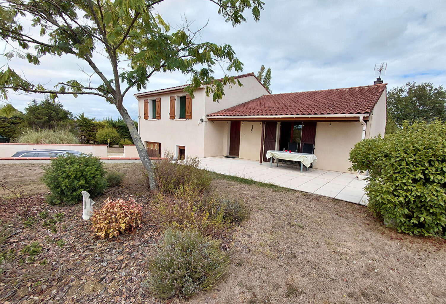 Maison avec vue sur les Pyrénées, piscine et 3 000 m² de terrain, à 5 min de Vic-Fezensac — photo 1